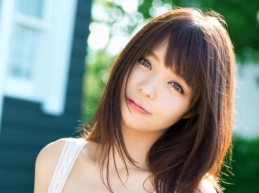 【貧乳素人コレクション】控えめおっぱいの美少女たちが大胆に！あどけない顔してフェラチオや制服コスでエッチな魅力全開！体育着姿で無邪気にエロいことしちゃう♡