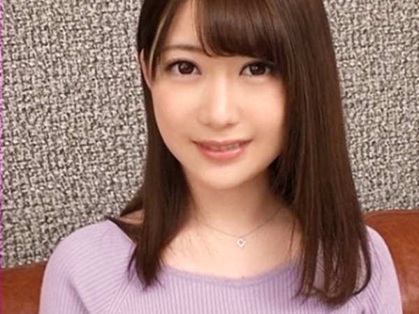 【性欲モンスターな美人姉さん】チンポに飢えた肉食系女子が弟を誘惑！ ねっとりフェラで弟を骨抜きに！