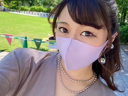 【正常位ピストンで揺れる美巨乳】『気持ち良すぎる…』エロカワ美少女がおっぱい揺らして感じまくり！エチエチボディを激しく突かれて絶頂必至のSEX！♡