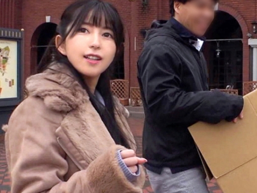 【巨乳美少女ナンパ】デカパイ娘がチ○コに夢中！騎乗位で激しく突かれ、感じまくるエロカワ姿に興奮MAX！巨乳揺らして乱れまくる、最高の獲物ゲット！♡