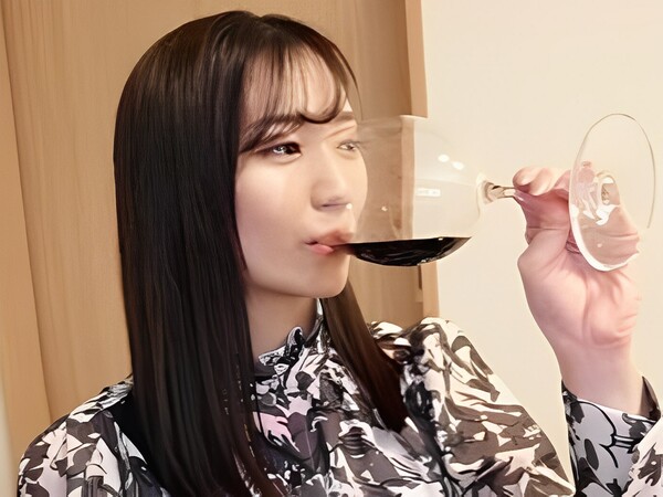 【アプリで見つけた人妻の性欲】『もっと奥まで…』剛毛マ○コが疼く欲求不満妻！正常位で突かれた後、自ら腰を振る騎乗位でセルフピストン！人妻の淫乱な本性がアプリで丸裸に！