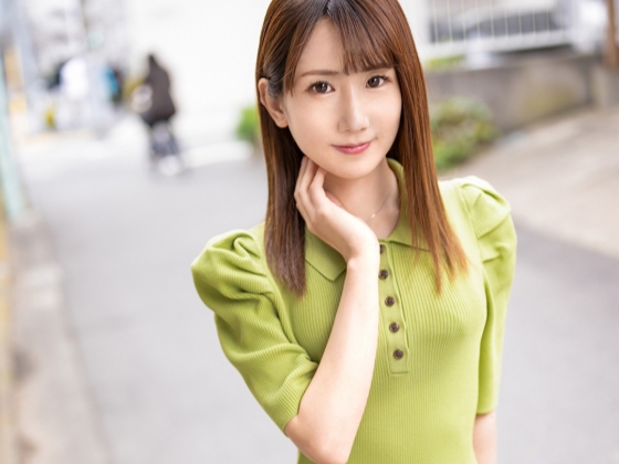 【細身美少女の訪問】めっちゃ可愛いスレンダー素人がお宅訪問！カラダを密着させ、濃厚なセックスで男性を骨抜きに♡細身ボディが絡み合うエロすぎる瞬間！