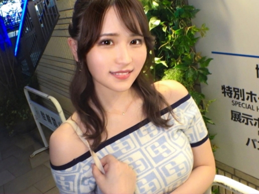 【美尻女子の悶絶プレイ】『気持ち良すぎる…』プリッと上がった美尻が眩しい可愛い子が、手マンで愛液垂れ流し！細身のボディにチ●ポが突き刺さり、敏感なカラダがビクビク反応！エロ可愛い喘ぎ声がたまらない！♡