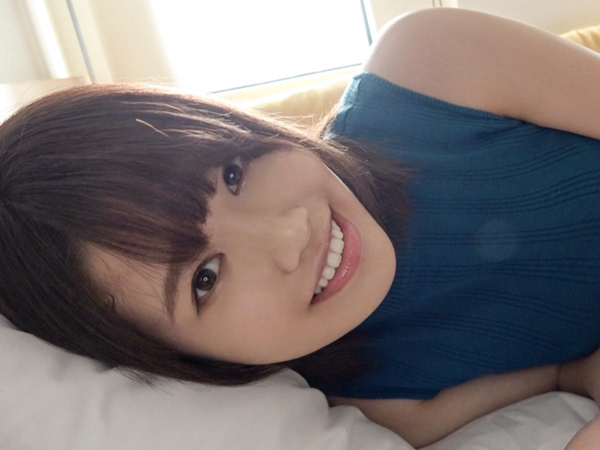 【色白スレンダーの素人お姉さん】『気持ち良すぎる…』敏感ボディが騎乗位や立ちバックで激しく突かれ、膣奥を刺激されて連続絶頂！ウブな反応と本気のエロさがたまらない♡ 素人感満載の生々しいセックスに興奮必至！