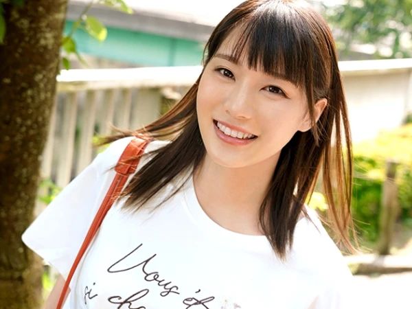 【彼女と初ホテルでイチャラブ】『もっと激しくして…』美乳美尻のスレンダー彼女と念願の初ホテル！恋人目線で楽しむ主観濃厚セックス！甘い囁きと熱いキスで愛を確かめ合う、ラブラブな一夜♡