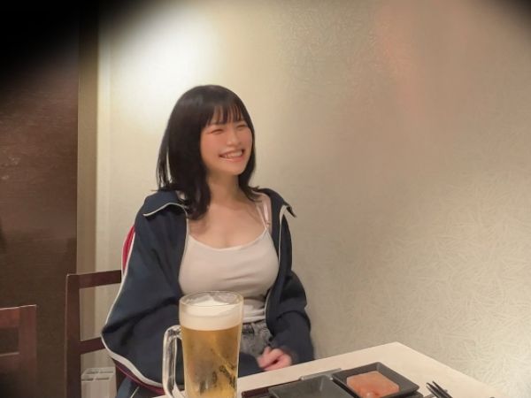 【裏側暴露】地下アイドル巨乳JDがライブ裏で社長とパコパコ！制服姿でエッチなご奉仕♡本番禁止のアイドルが中出しSEXに溺れる瞬間を激撮！
