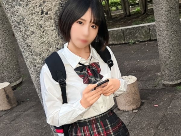 【家出少女を誘惑！】「やだ…おじさん…」無毛のフレッシュマ●コに中年チ●ポをねじ込み、若さ吸い取る種付けセックス！＜危険な誘惑＞